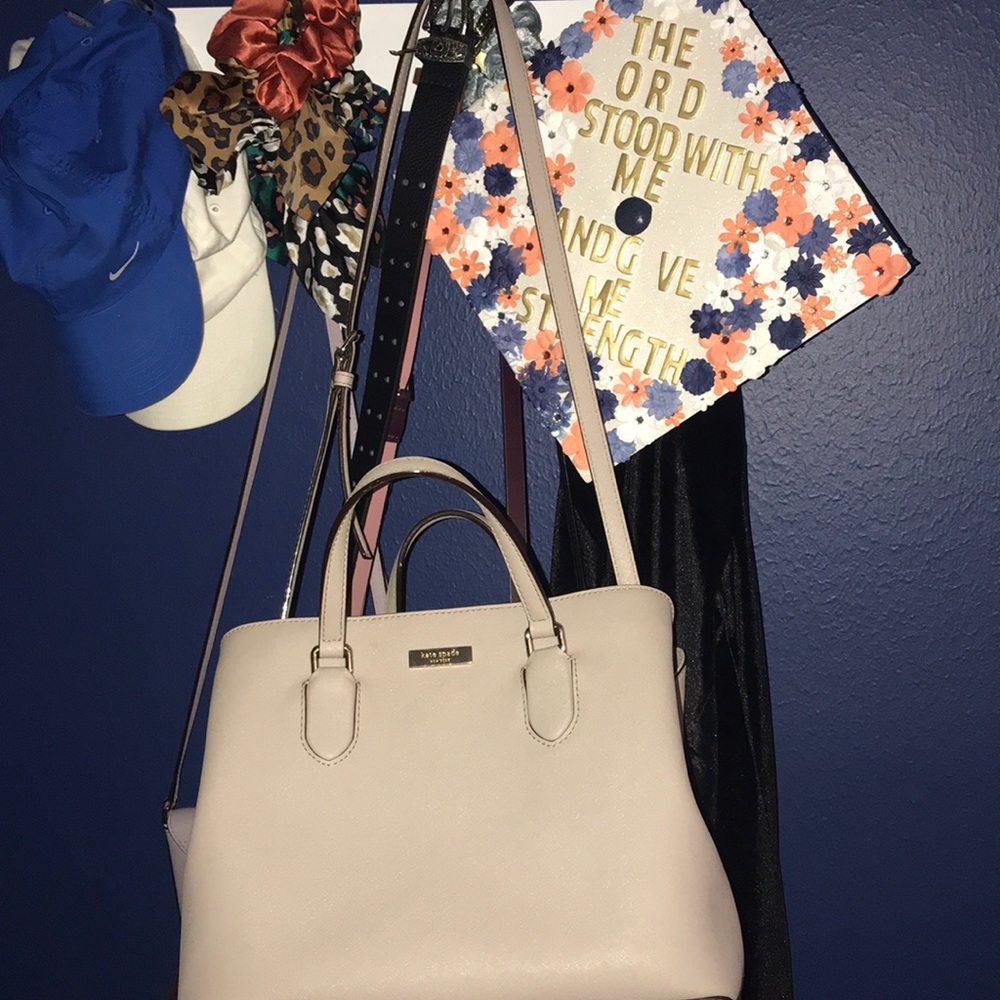 Kate Spade Purse - Picture 6 of 6